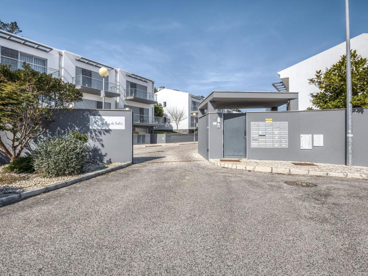 Modern Holiday Home In Salir Do Porto With Swimming Pool Salir de Porto エクステリア 写真