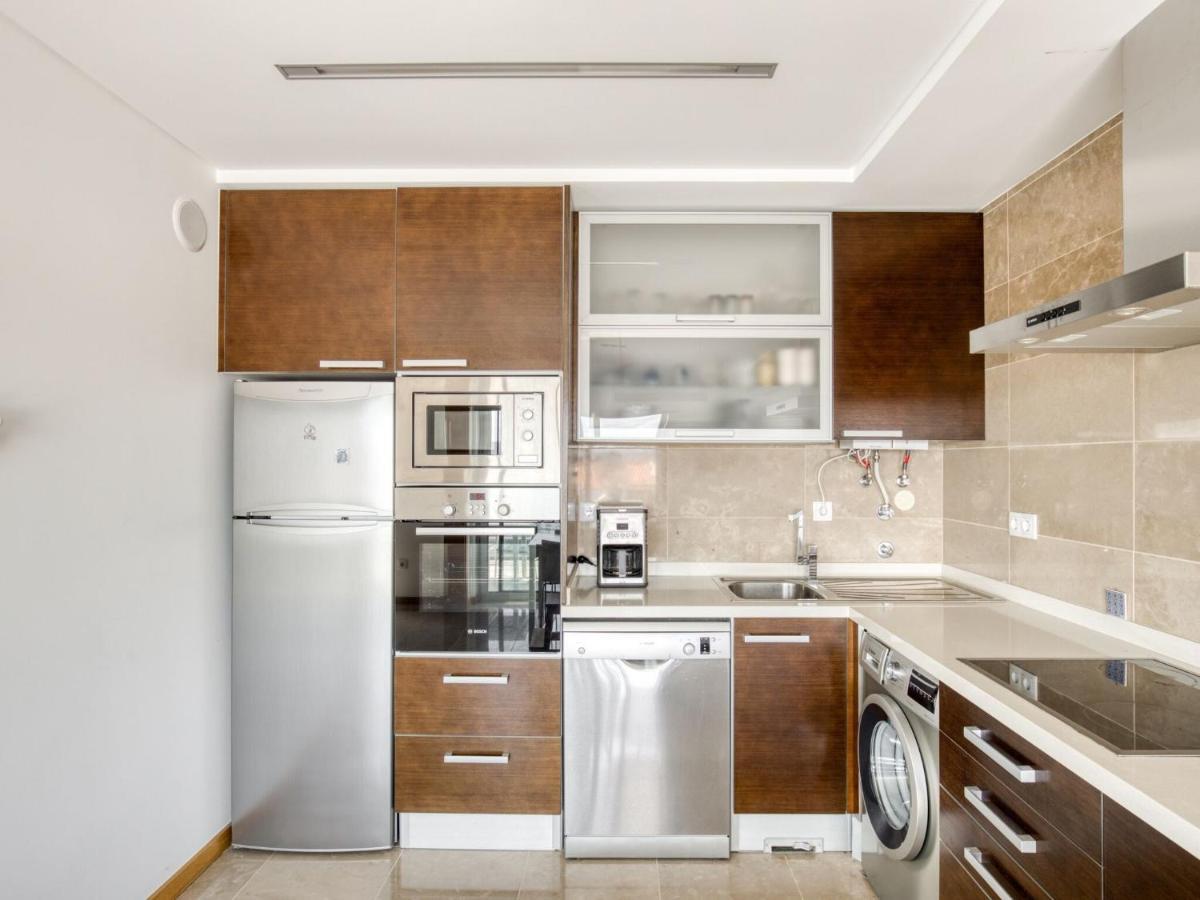 Modern Holiday Home In Salir Do Porto With Swimming Pool Salir de Porto エクステリア 写真