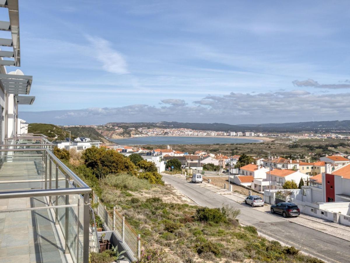 Modern Holiday Home In Salir Do Porto With Swimming Pool Salir de Porto エクステリア 写真