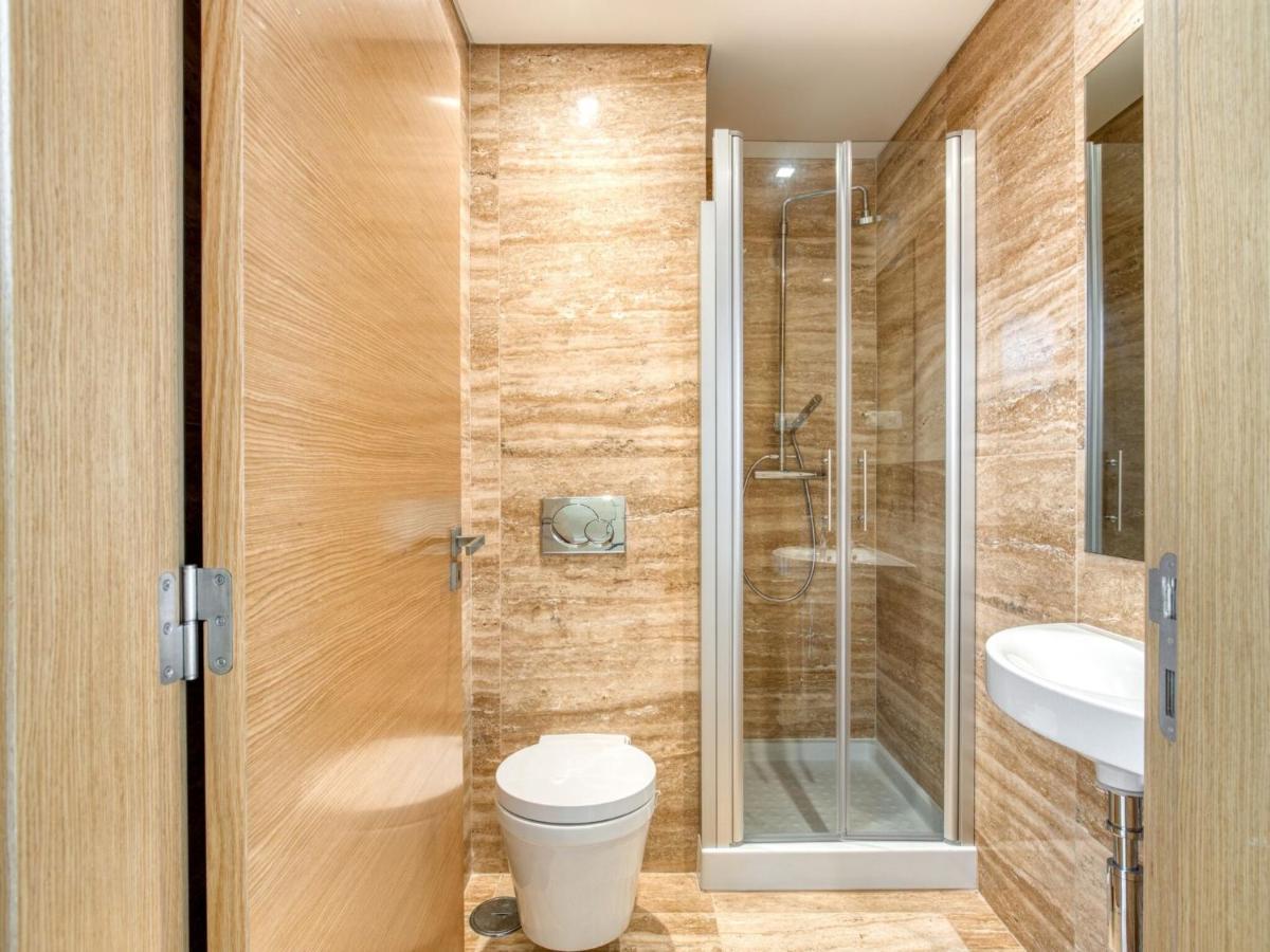 Modern Holiday Home In Salir Do Porto With Swimming Pool Salir de Porto エクステリア 写真