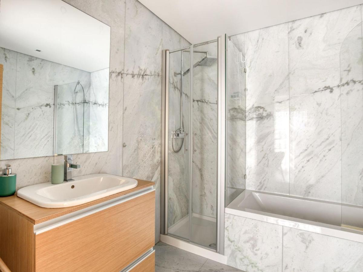 Modern Holiday Home In Salir Do Porto With Swimming Pool Salir de Porto エクステリア 写真