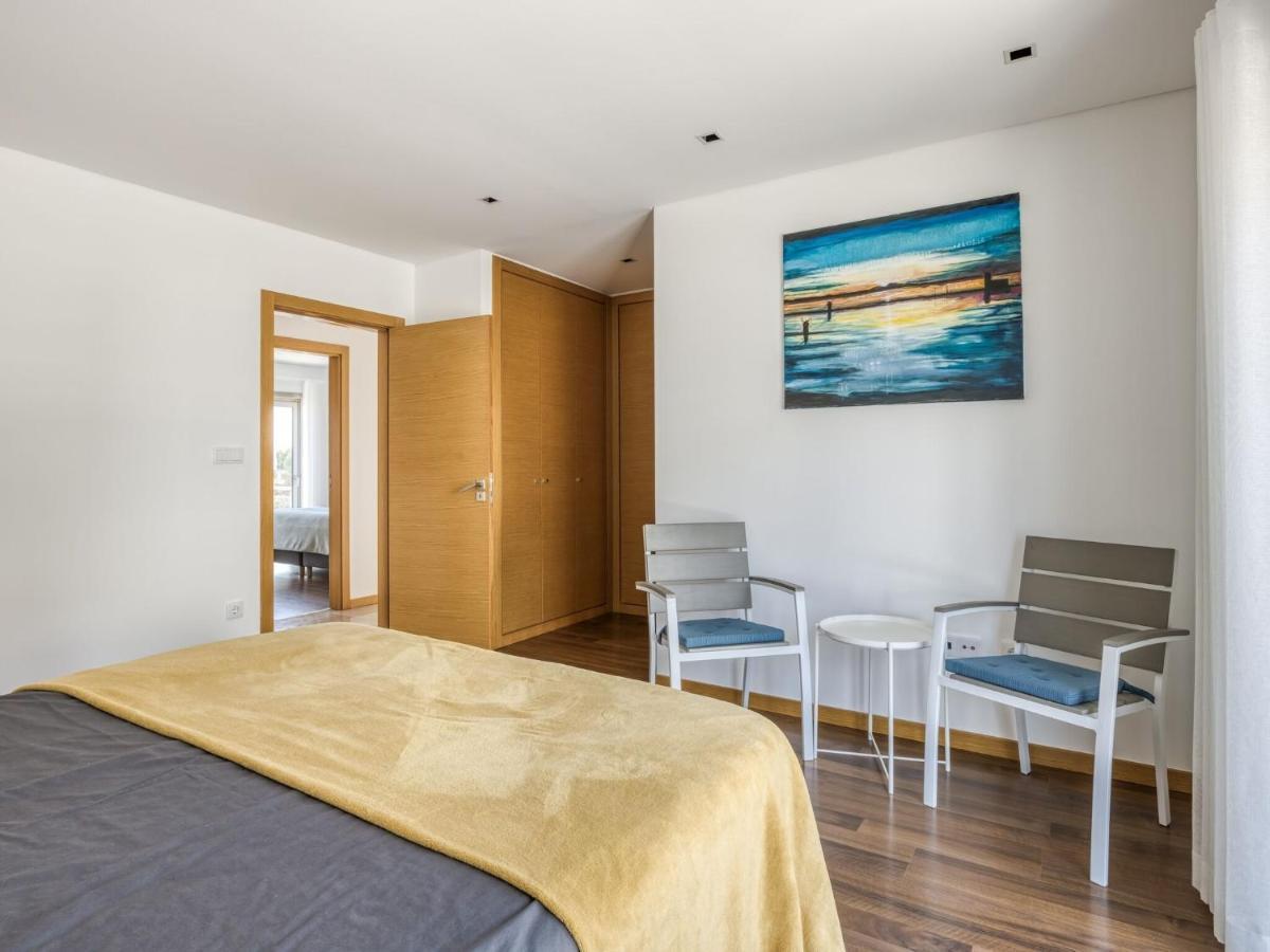 Modern Holiday Home In Salir Do Porto With Swimming Pool Salir de Porto エクステリア 写真