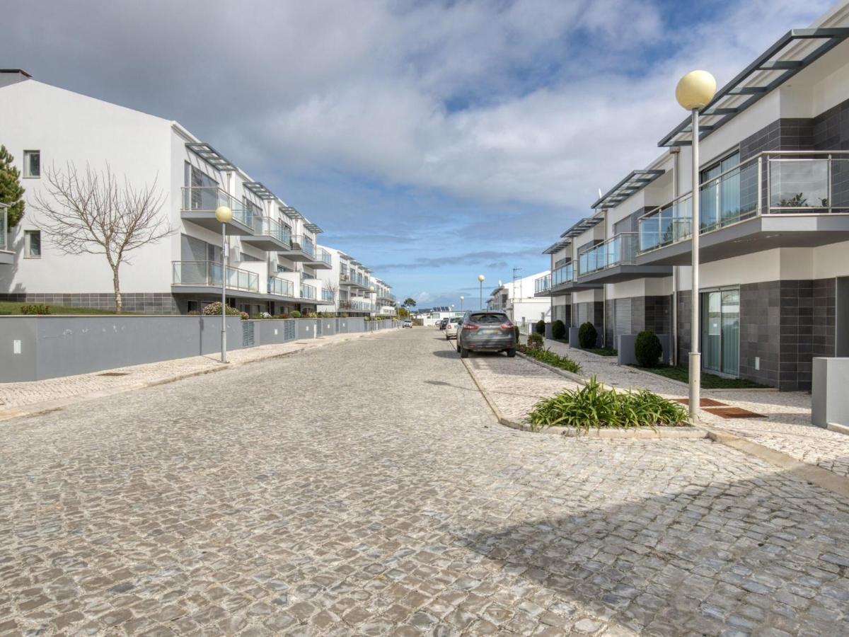 Modern Holiday Home In Salir Do Porto With Swimming Pool Salir de Porto エクステリア 写真